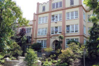 キツラノ・セカンダリー・スクール　Kitsilano Secondary School